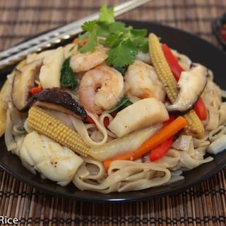 20. Pho Xao Do Bien