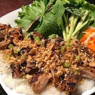 37. Banh Hoi Ga Nuong