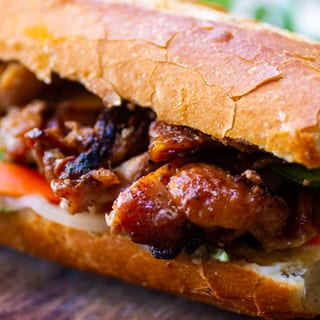 S 3. Banh Mi Ga Nuong