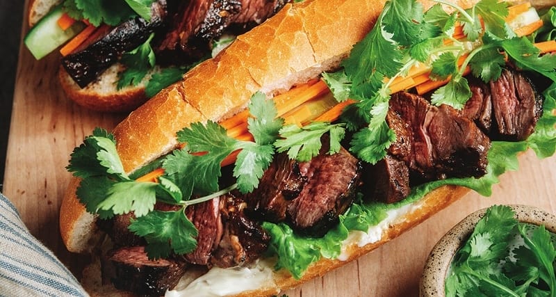 S 5. Banh Mi Bo Lu Lau.