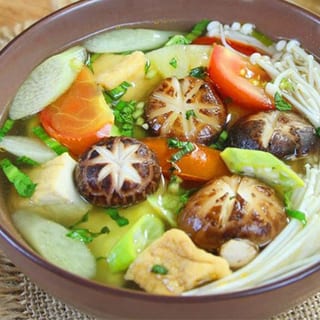55. Canh Do Chay