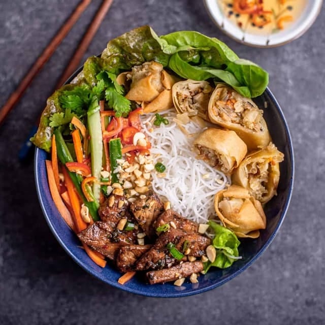 47. Bun Cha Gio Bo Lui.