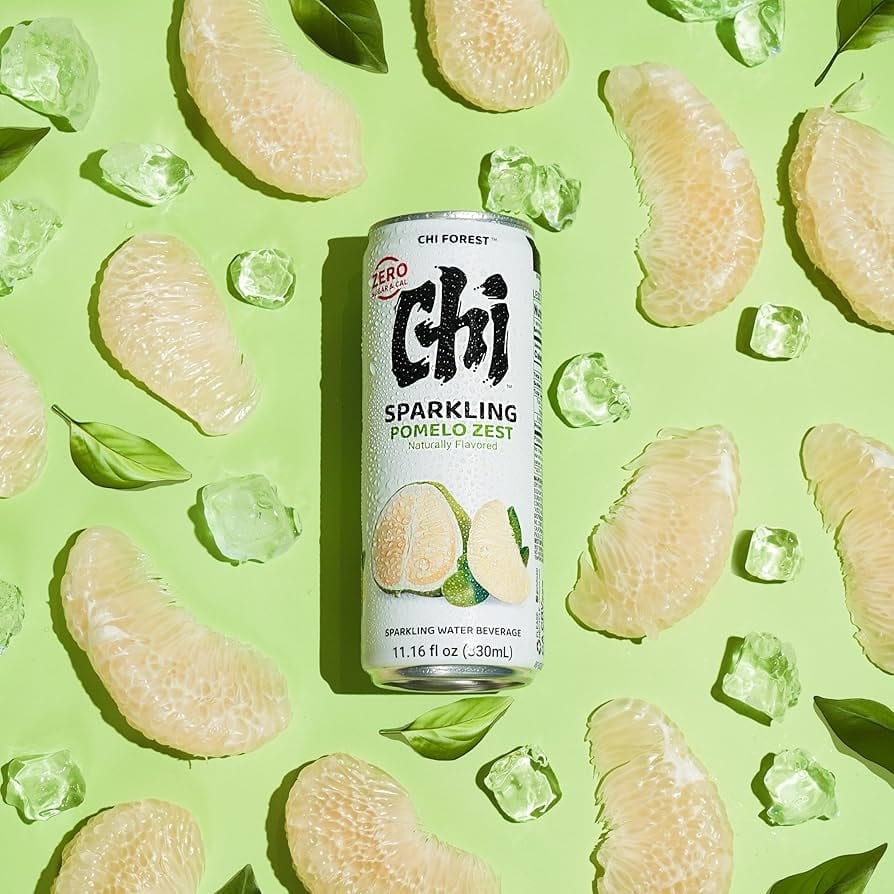Sparkling Water Pomelo Zest Flavor.